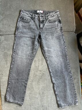 CABI Grey Washed High-Rise Jeans - 4
